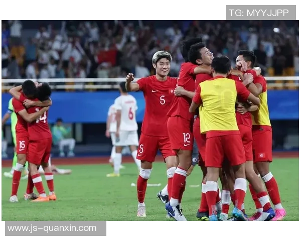 香港足球明星队荣获殊荣共同庆祝辉煌成就与团结精神